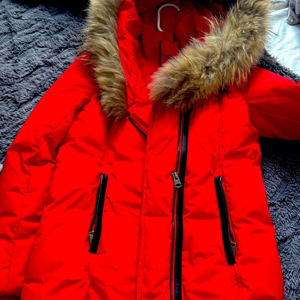 Makage kids coat size 14 (adult xs) only worn twice. Like new. Pet free home